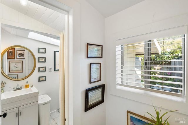 $2,300,000 | 40-42 Arenal Avenue, Stinson Beach, CA 94970