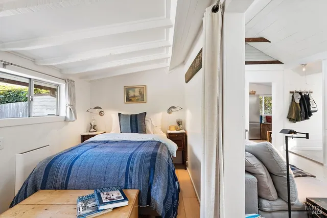 $2,300,000 | 40-42 Arenal Avenue, Stinson Beach, CA 94970