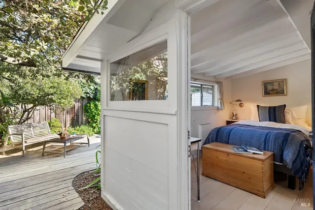 $2,300,000 | 40-42 Arenal Avenue, Stinson Beach, CA 94970