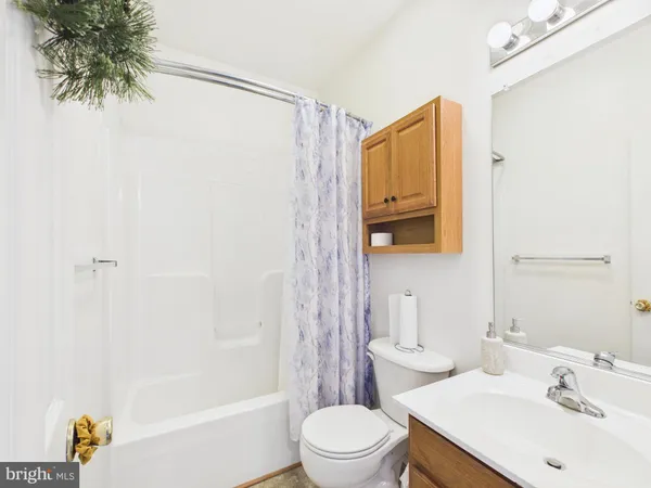 $575,000 | 153 Prune Lane, Martinsburg, WV 25403