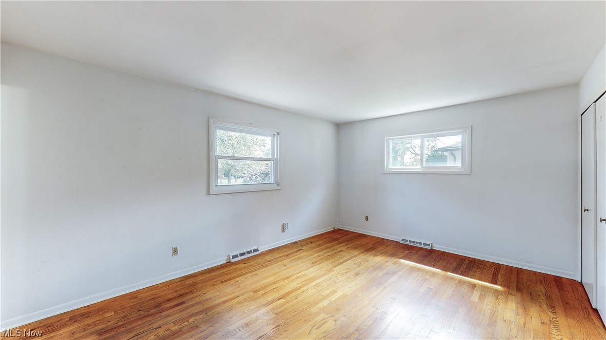 5679 Falkirk Road Cleveland, OH 44124 - Photo 18 of 24 Gallery Image 18