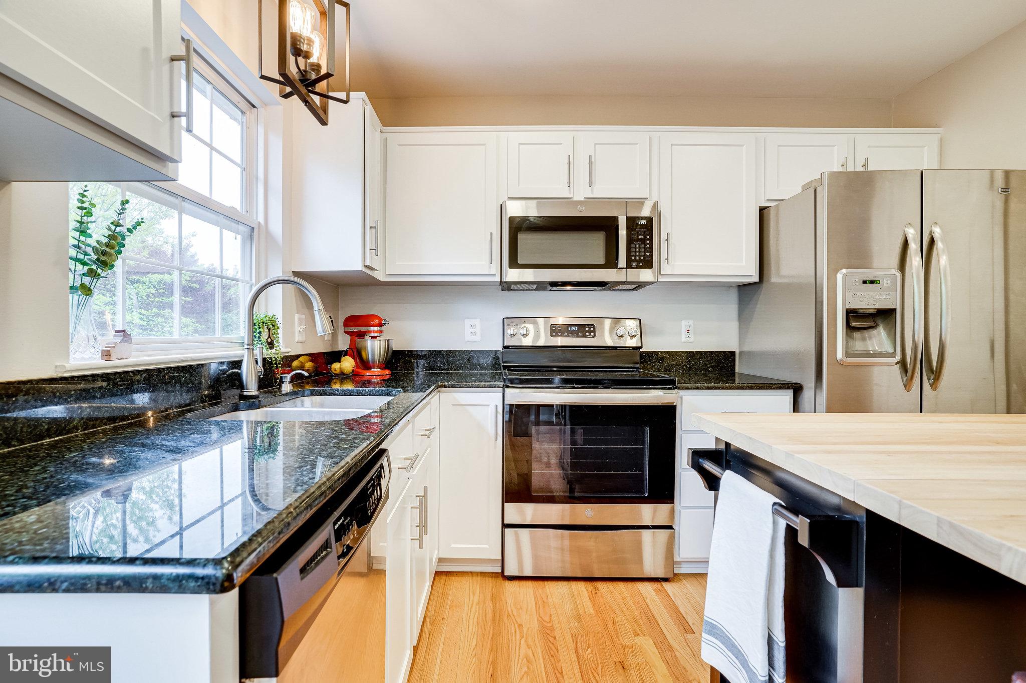 6383 Michael Robert Drive Springfield, VA 22150 - Photo 19 of 80