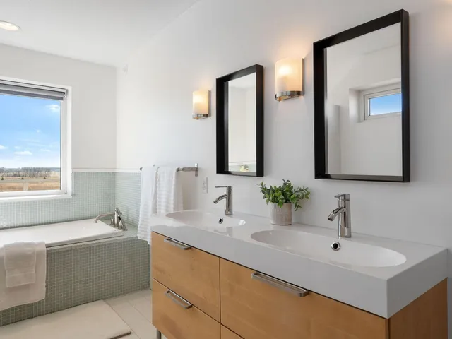 $900,000 | 2734 Galena Place Southwest, Rochester, MN 55902