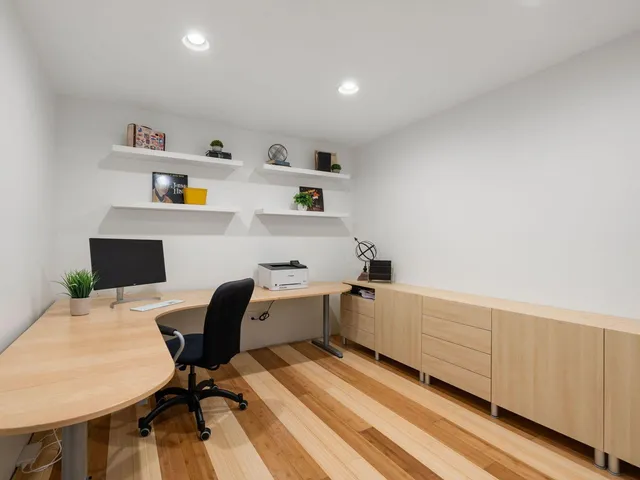 $900,000 | 2734 Galena Place Southwest, Rochester, MN 55902