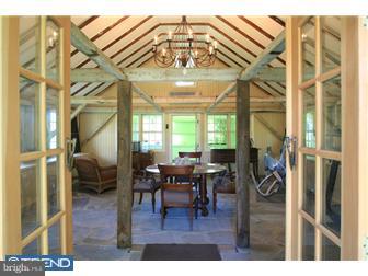 6776 Upper York Road New Hope, PA 18938 - Photo 7 of 12 Office / Study