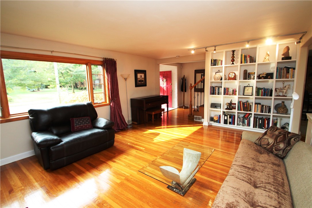 96 Azalea Road Rochester, NY 14620 - Photo 8 of 20