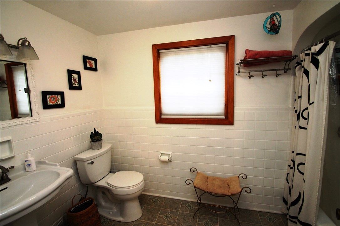 96 Azalea Road Rochester, NY 14620 - Photo 10 of 20