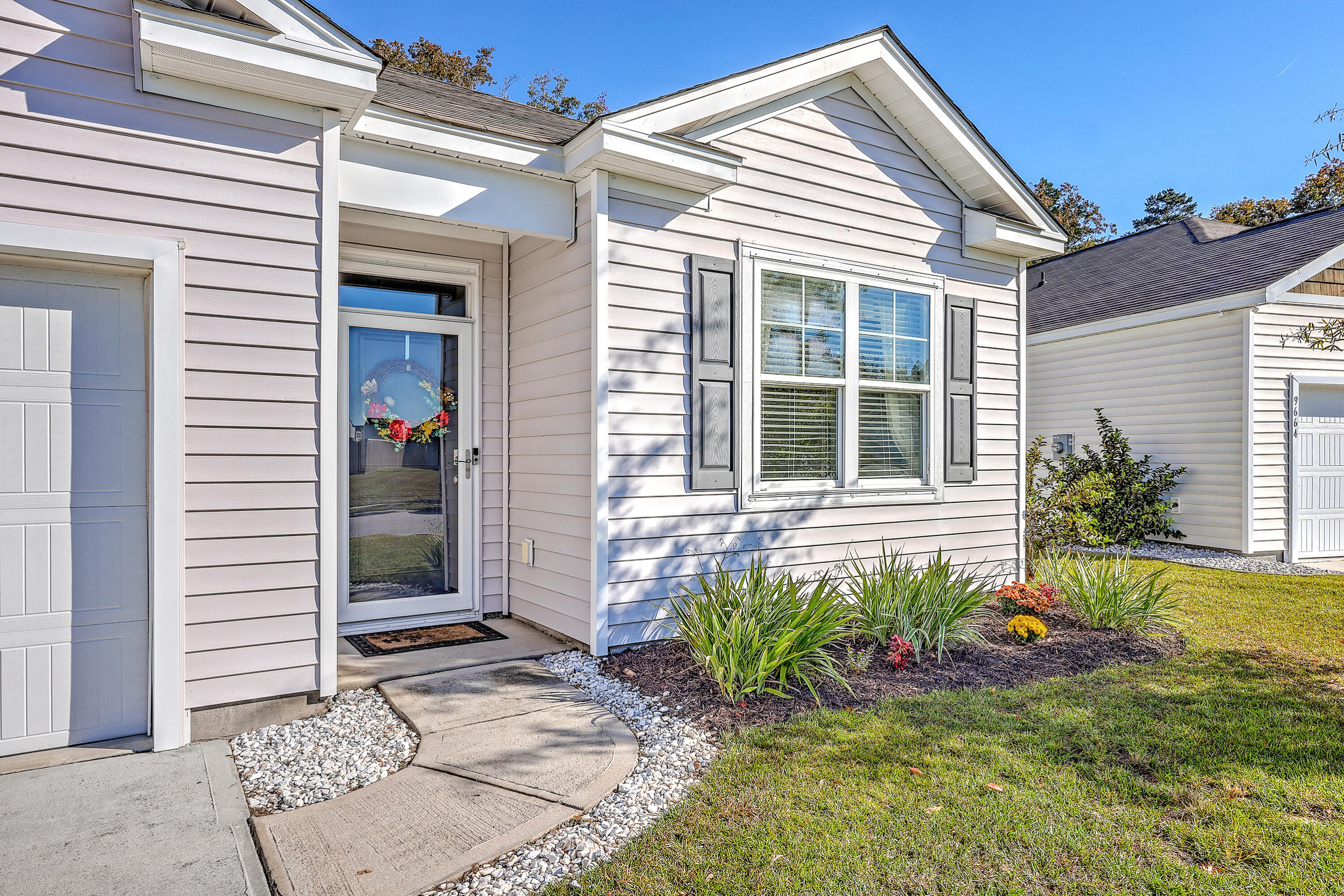 9662 Brandishing Road Ladson, SC 29456 - Photo 4 of 38 Come on in...