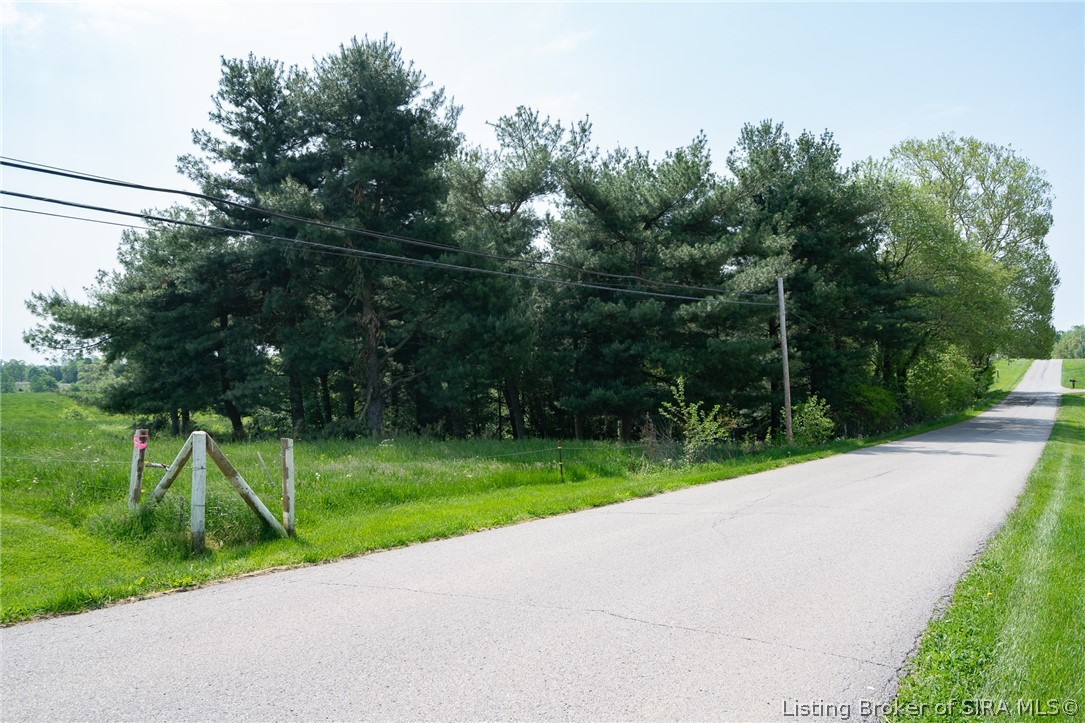 4 Starlight Road Floyds Knobs, IN 47119 - Photo 1 of 7 Gallery Image 1