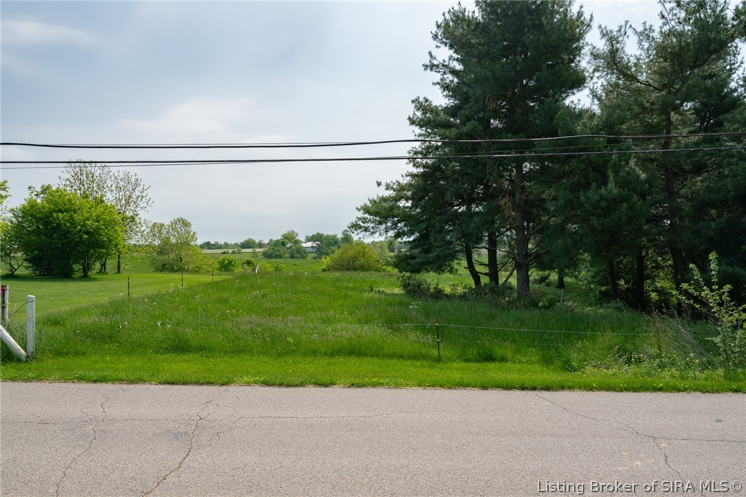 4 Starlight Road Floyds Knobs, IN 47119 - Photo 2 of 7 Gallery Image 2