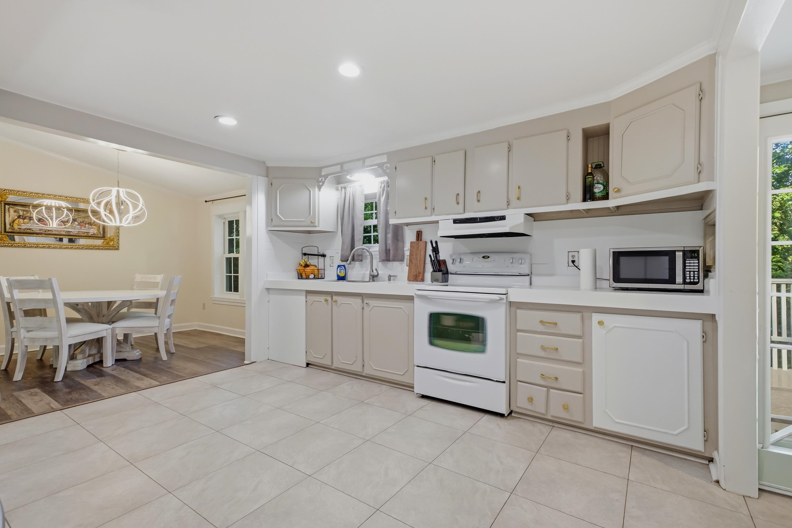 391 Di-Cindy Lane Murrells Inlet, SC 29576 - Photo 21 of 48