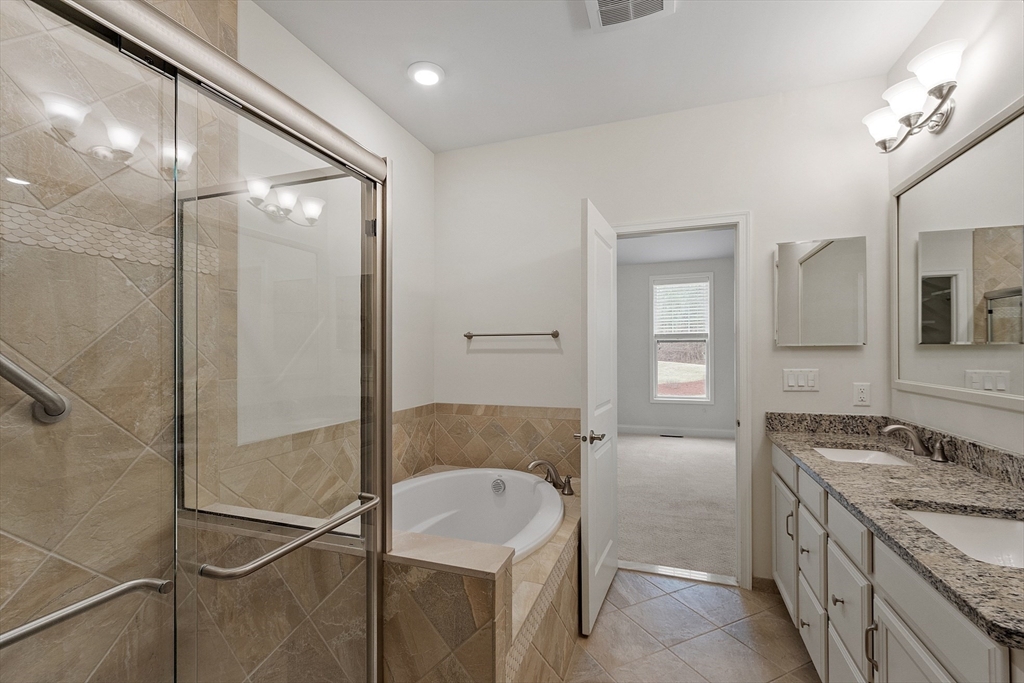 18 Ridgewood Drive, Unit 18 Stow, MA 01775 - Photo 13 of 20 Gallery Image 13