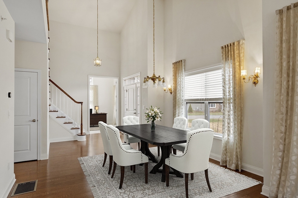 18 Ridgewood Drive, Unit 18 Stow, MA 01775 - Photo 4 of 20 Gallery Image 4