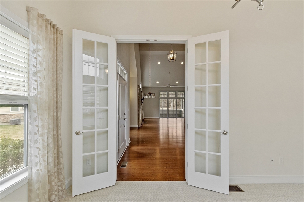 18 Ridgewood Drive, Unit 18 Stow, MA 01775 - Photo 7 of 20 Gallery Image 7