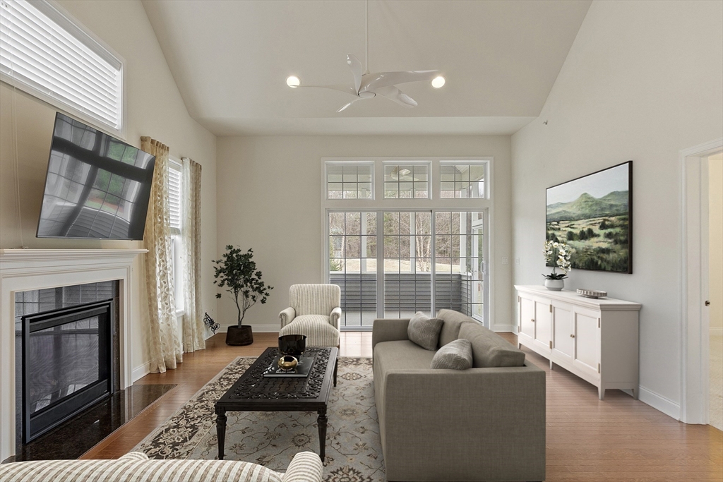 18 Ridgewood Drive, Unit 18 Stow, MA 01775 - Photo 8 of 20 Gallery Image 8