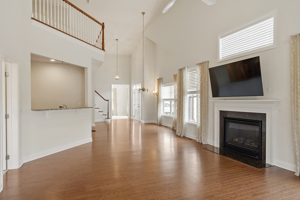 18 Ridgewood Drive, Unit 18 Stow, MA 01775 - Photo 9 of 20 Gallery Image 9