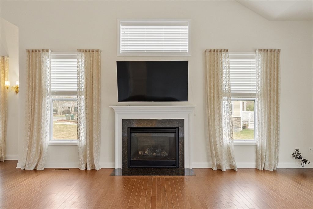 18 Ridgewood Drive, Unit 18 Stow, MA 01775 - Photo 10 of 20 Gallery Image 10