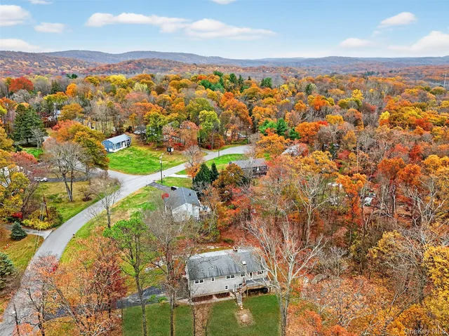 $625,000 | 37 Spruce Knolls Road, Putnam Valley, NY 10579