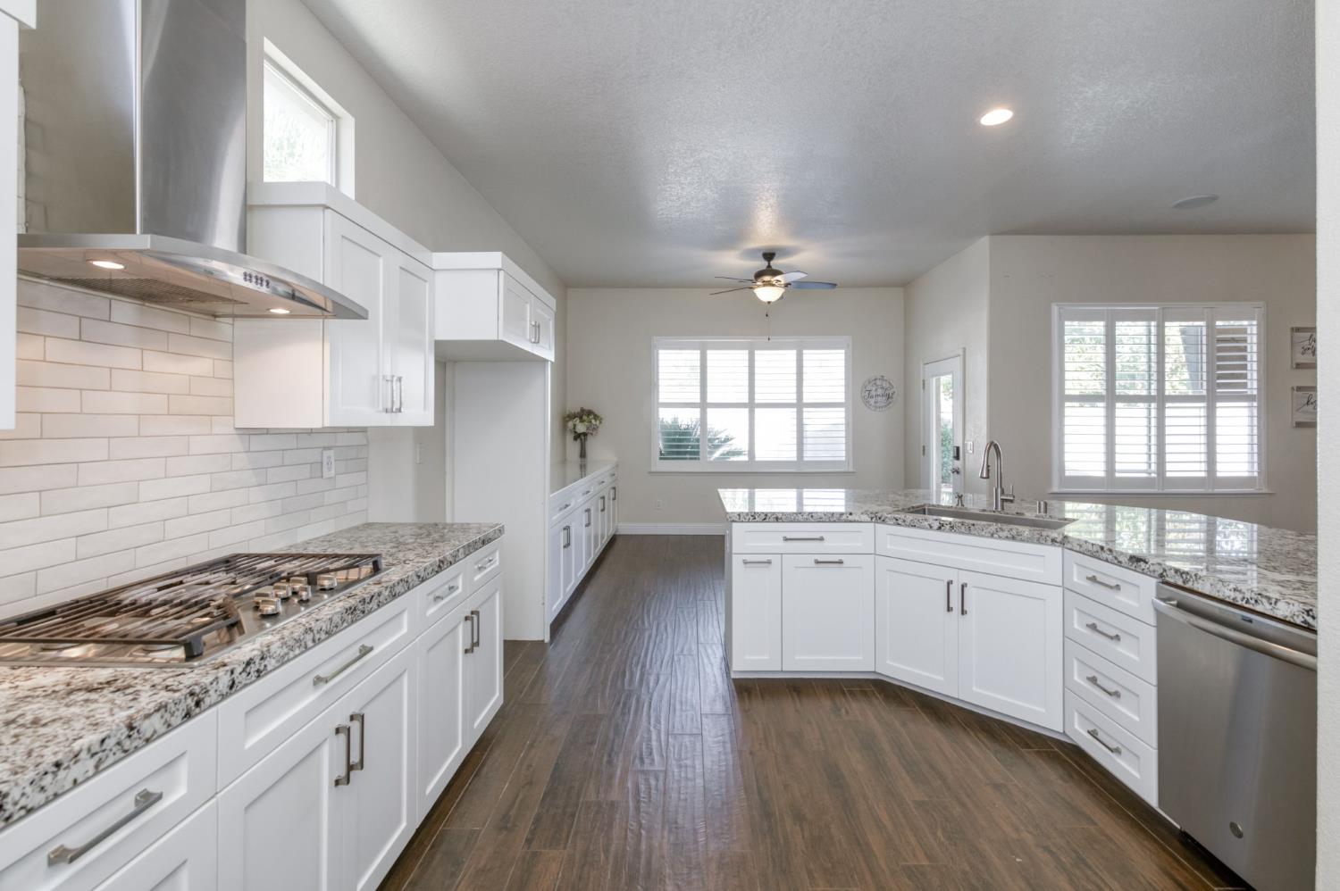 2319 Prescott Avenue Clovis, CA 93619 - Photo 13 of 24