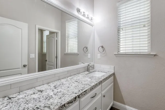 $639,000 | 2319 Prescott Avenue, Clovis, CA 93619