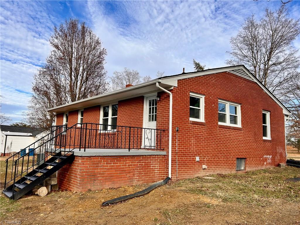 5026 Harvey Road Jamestown, NC 27282 - Photo 32 of 36