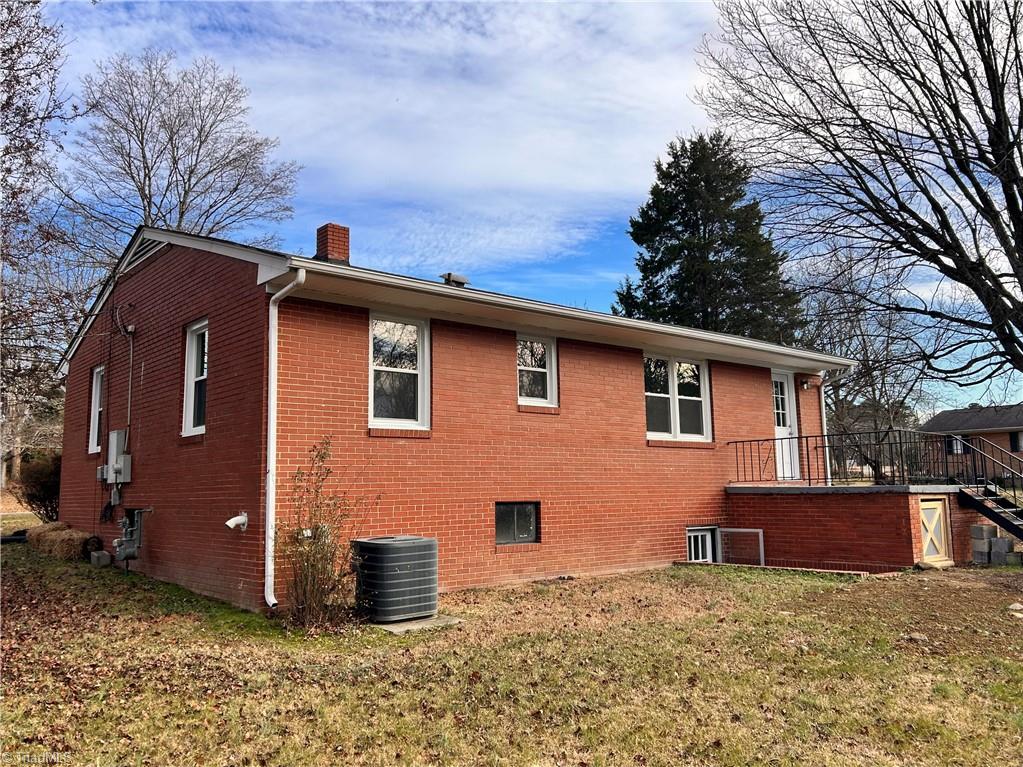 5026 Harvey Road Jamestown, NC 27282 - Photo 34 of 36