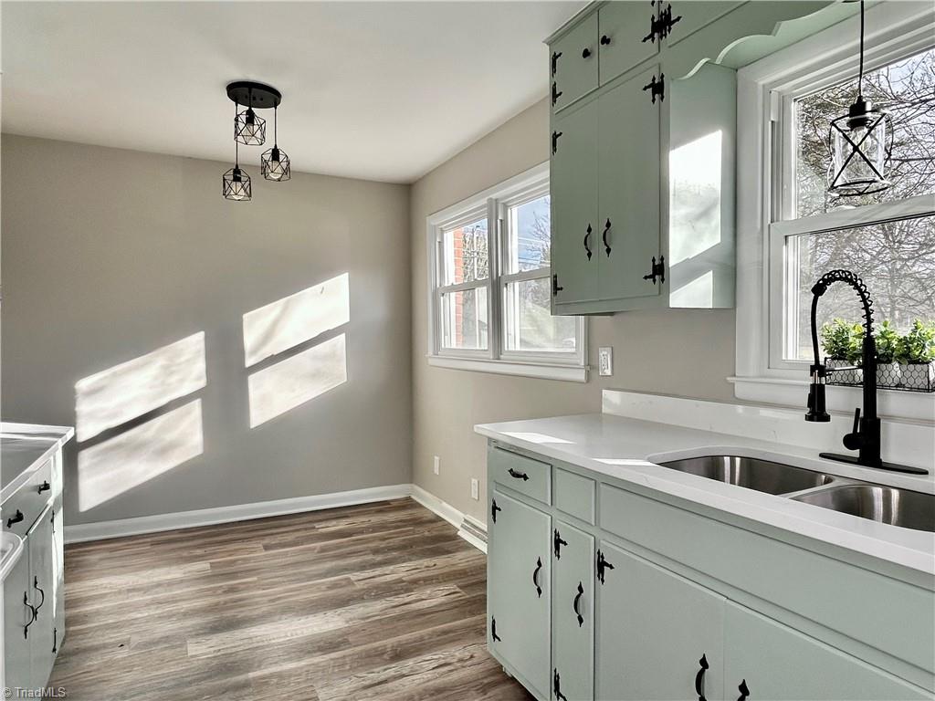 5026 Harvey Road Jamestown, NC 27282 - Photo 5 of 36