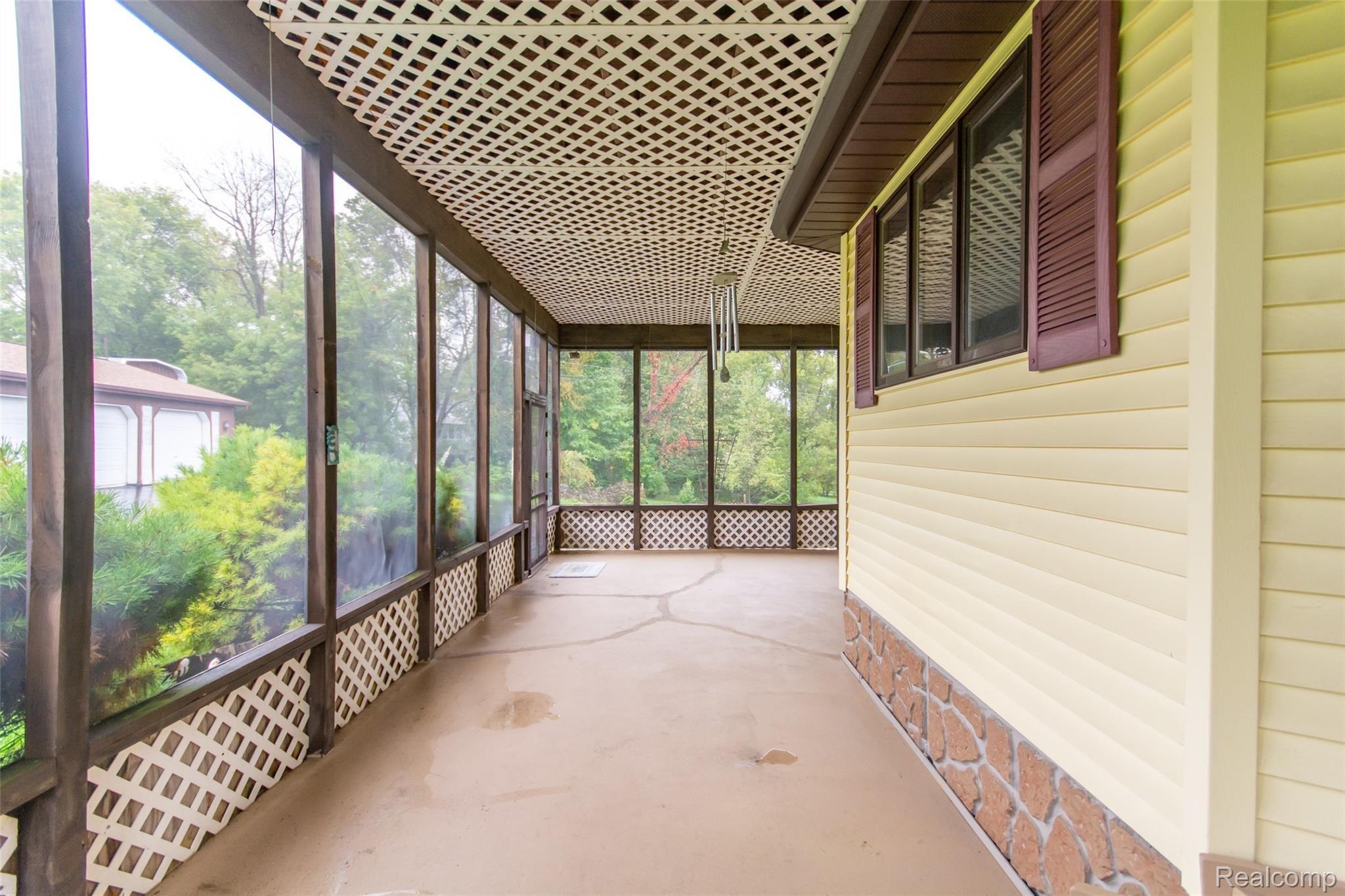 1435 South Waverly Road Eaton Rapids, MI 48827 - Photo 23 of 33 DSC_4536.jpg