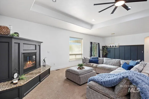 $670,000 | 565 Clearwater Way, Heyburn, ID 83336