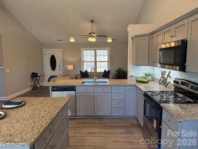 $350,000 | 2122 Centergrove Road, Kannapolis, NC 28083