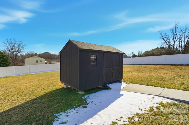 $350,000 | 2122 Centergrove Road, Kannapolis, NC 28083