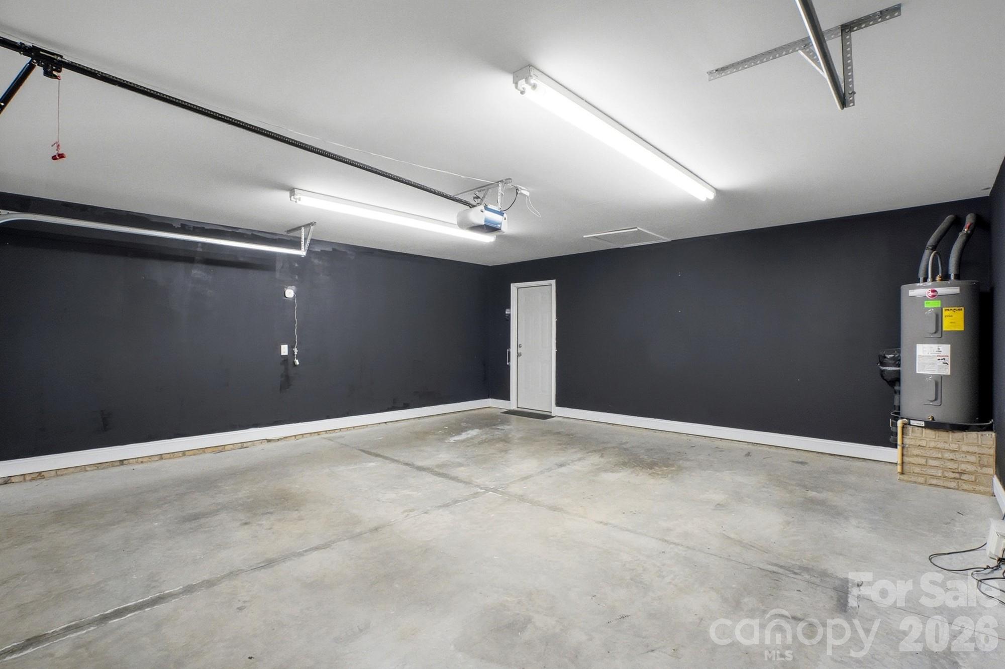 2122 Centergrove Road Kannapolis, NC 28083 - Photo 44 of 47 a view of an empty room