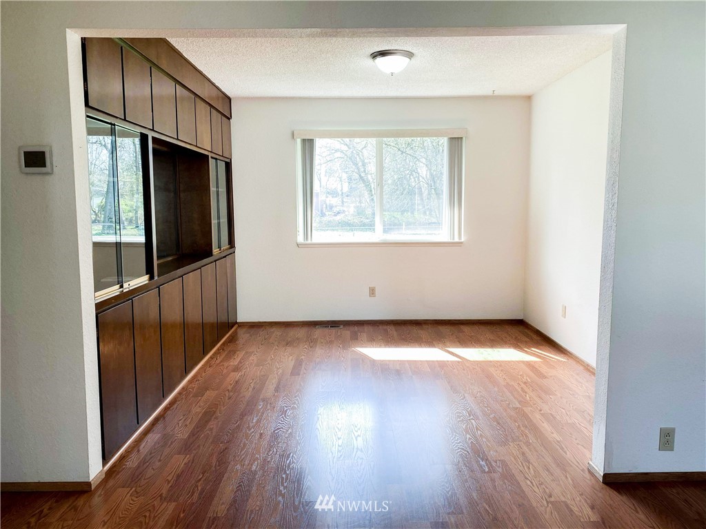 110 East Cindy Road Centralia, WA 98531 - Photo 8 of 28 Gallery Image 8