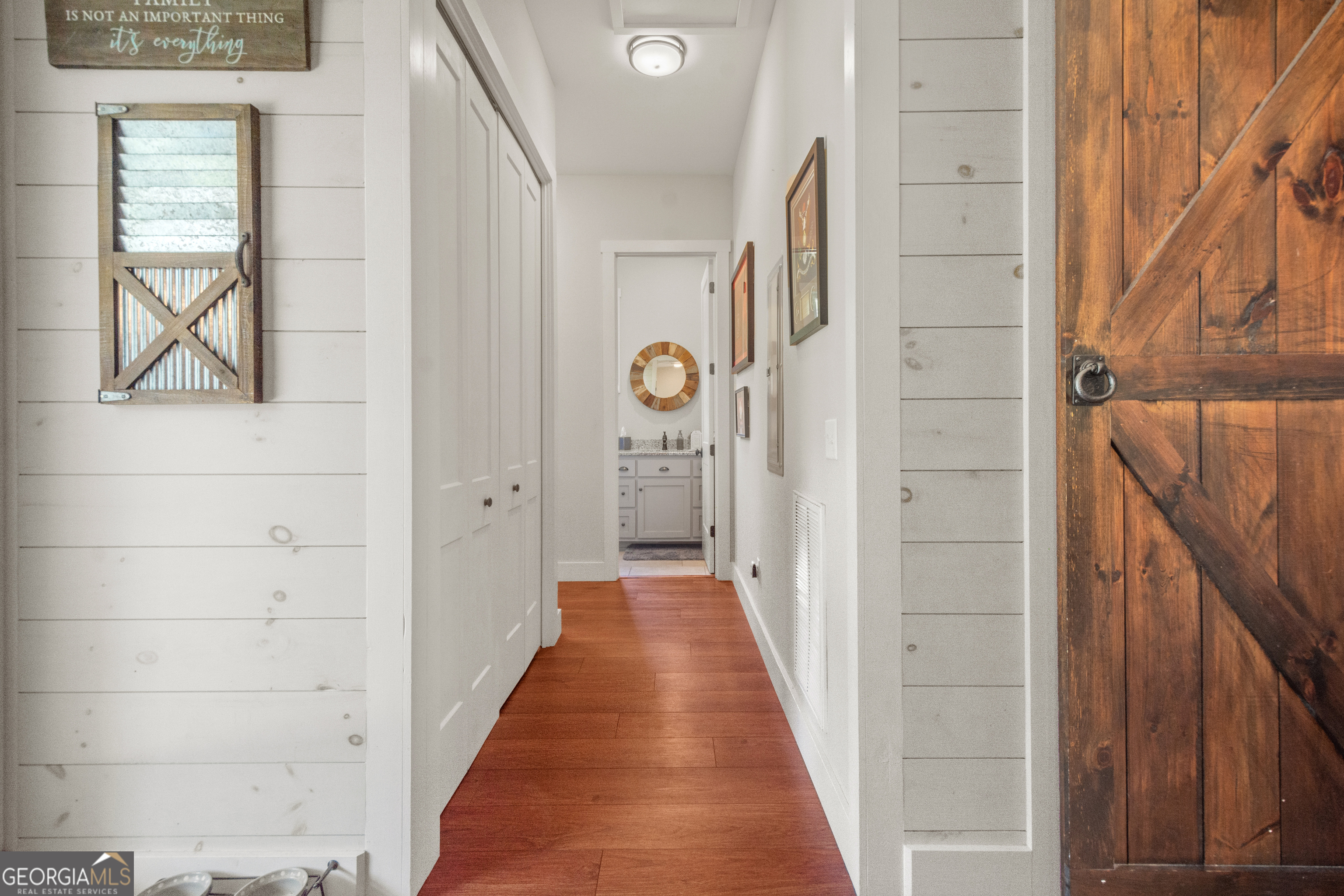 221 Butler Road Southeast Milledgeville, GA 31061 - Photo 50 of 60 a view of a hallway with windows