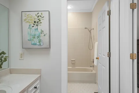 a bathroom with a tub