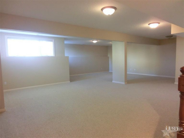 1832 Calais Road Fort Wayne, IN 46814 - Photo 17 of 22 Gallery Image 17