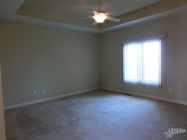 1832 Calais Road Fort Wayne, IN 46814 - Photo 8 of 22 Gallery Image 8