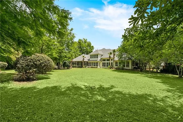 $799,000 | 1 Spanish Moss Court, Mandeville, LA 70471
