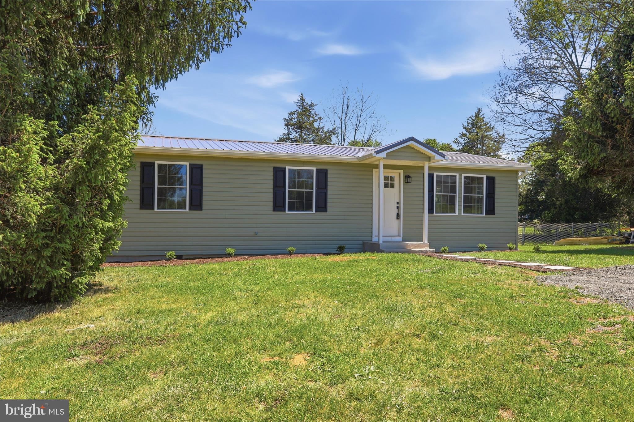 266 Big Spring Drive Kearneysville, WV 25430 - Photo 27 of 35 front