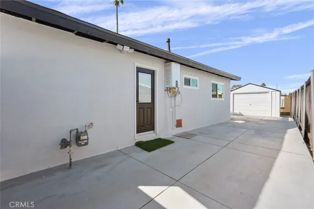 $1,049,888 | 4862 Kings Way, San Diego, CA 92117