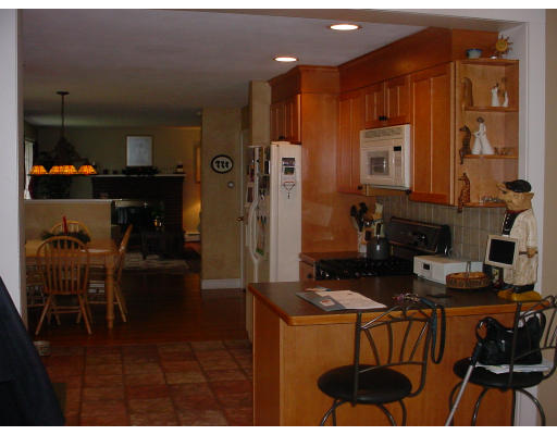 11 Old Farm Road Scituate, MA 02066 - Photo 3 of 19 Gallery Image 3