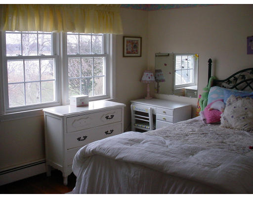 11 Old Farm Road Scituate, MA 02066 - Photo 7 of 19 Gallery Image 7