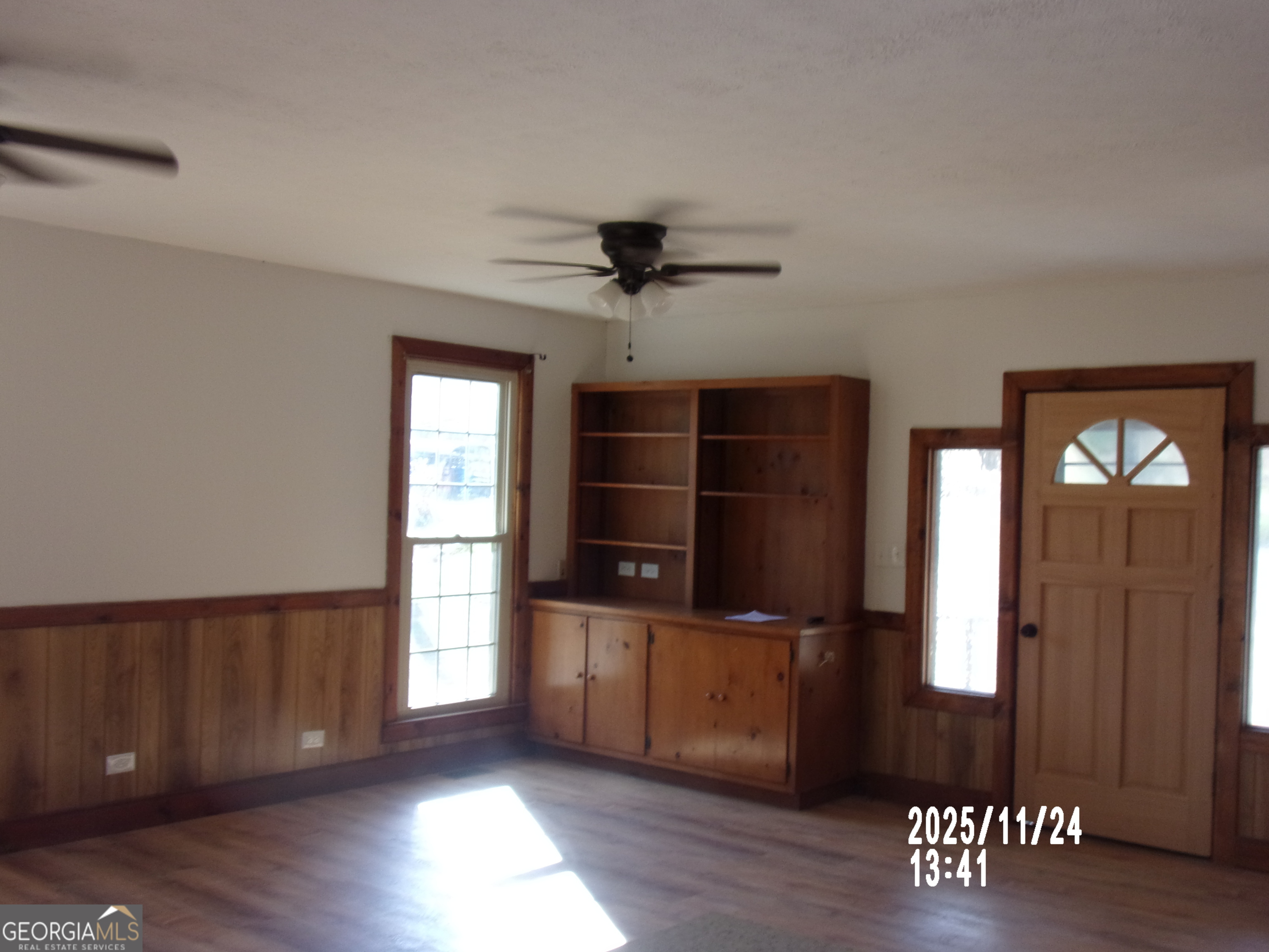 781 North Delray Road Thomaston, GA 30286 - Photo 41 of 63 a view of a room with wooden floor and windows