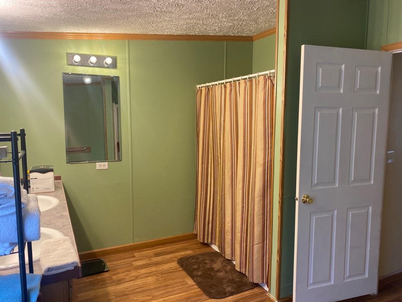 7226 Log Lick Road Florence, IN 47020 - Photo 13 of 18