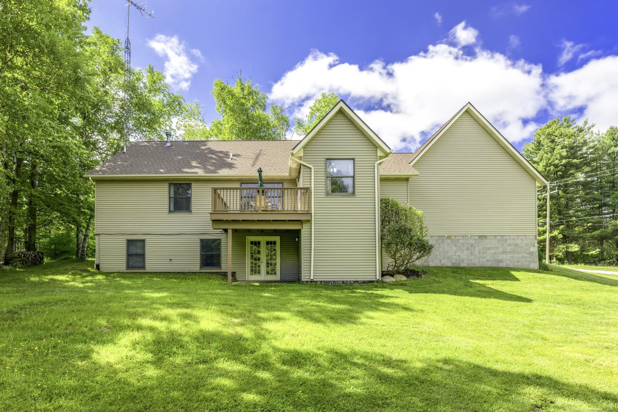 7097 Aitken Road Lexington, MI 48450 - Photo 5 of 56