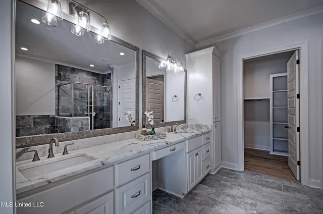 $394,900 | 120 Freedom Ring Drive, Brandon, MS 39047