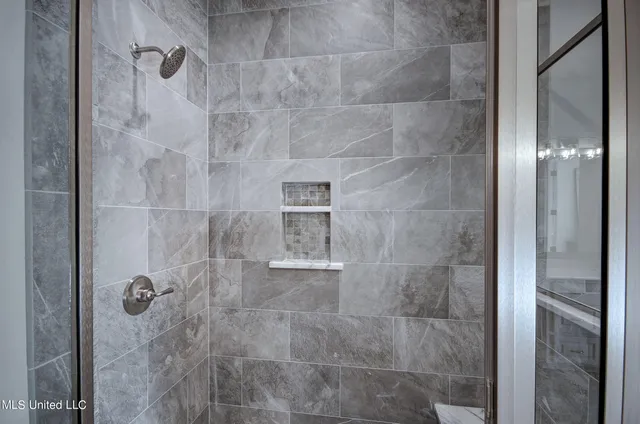 $394,900 | 120 Freedom Ring Drive, Brandon, MS 39047