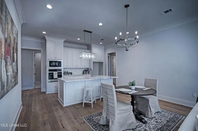 $394,900 | 120 Freedom Ring Drive, Brandon, MS 39047