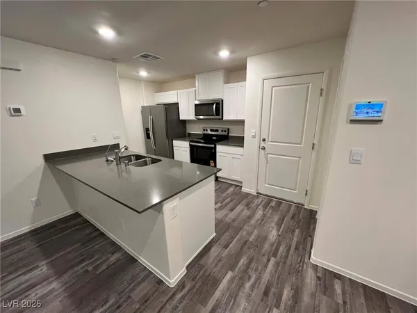 $1,891 | 7360 Hannah Brook Street, North Las Vegas, NV 89084