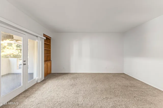 $350,000 | 5200 South Lakeshore Drive, Unit 206, Tempe, AZ 85283